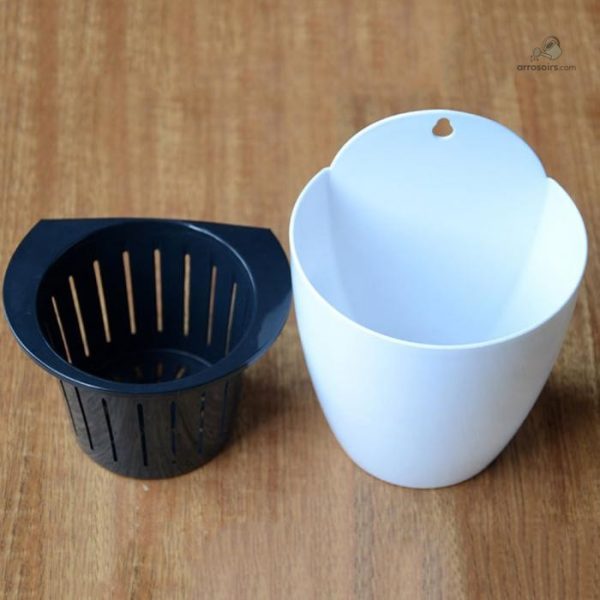Arrosage intelligent par capillarité pour fleurs