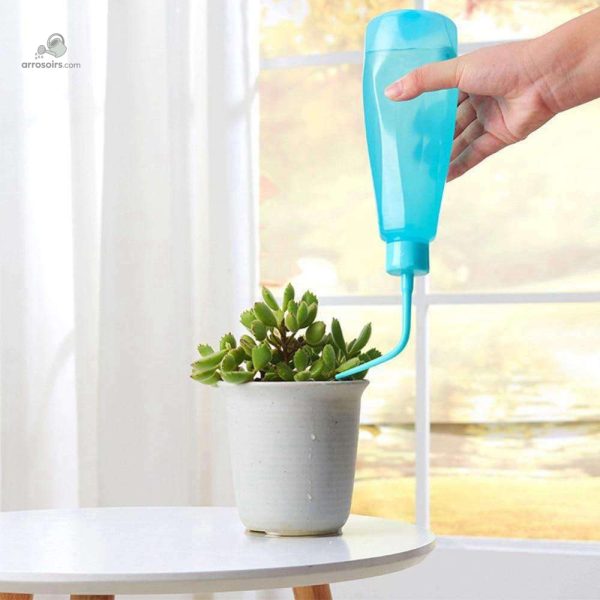 arroseur-goutte-a-goutte-flacon-manuel-1 Flacon goutte à goutte 480 ml pour un arrosage efficace