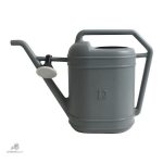 Accessoire de jardinage : arrosoir ergonomique et fonctionnel
