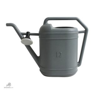 Accessoire de jardinage : arrosoir ergonomique et fonctionnel