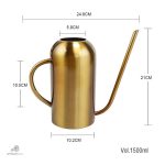 Arrosoir à long bec pour un jardinage soigné