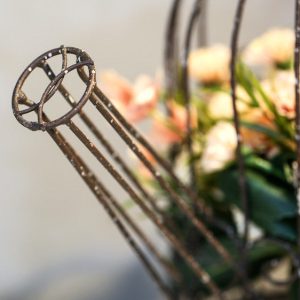 Arrosoir à suspendre au style contemporain