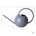 Arrosoir pratique au design épuré et bec fin