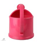 Arrosoir coloré, un accessoire pratique et esthétique