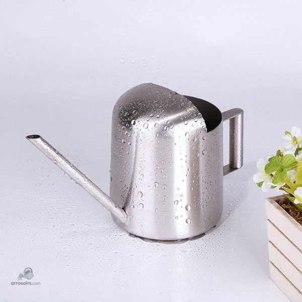arrosoir-design-acier-inox-300ml-1 Arrosoir design en acier inoxydable, élégant et moderne