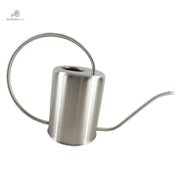 Accessoire de jardin en inox, arrosoir au design chic
