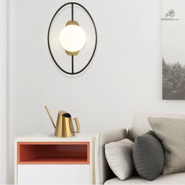 Arrosoir doré pour un arrosage pratique et stylé