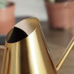 Arrosoir doré, un choix esthétique pour vos espaces verts