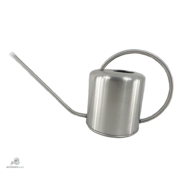 Arrosoir métallique 1,5L pour un arrosage pratique