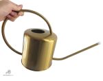 Accessoire de jardinage élégant, arrosoir métal décoratif
