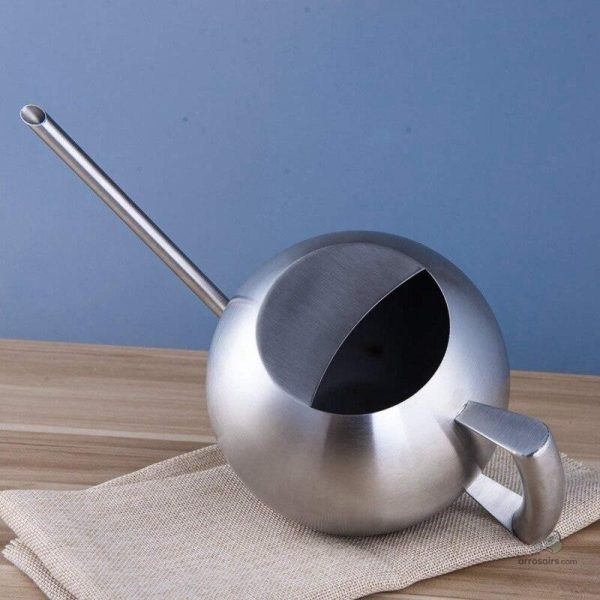 arrosoir-design-sphere-inox-1 Arrosoir inox Sphère Design élégant et moderne