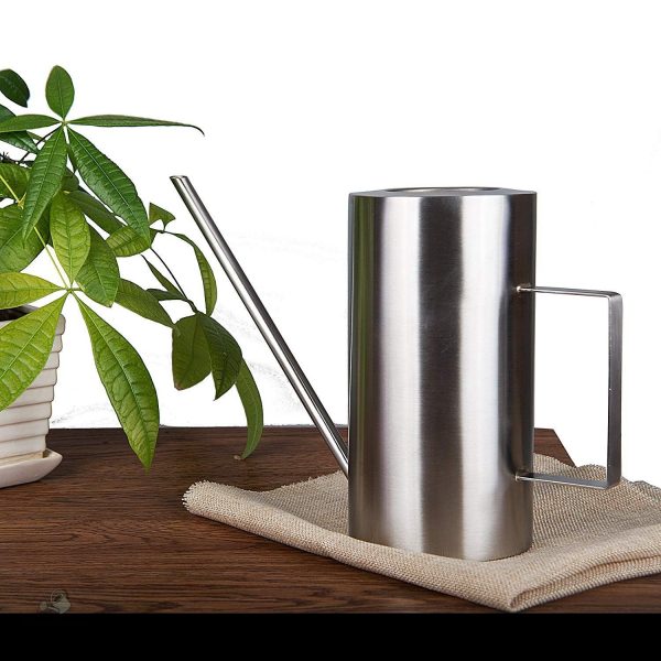 Arrosoir de jardin élégant en acier inox