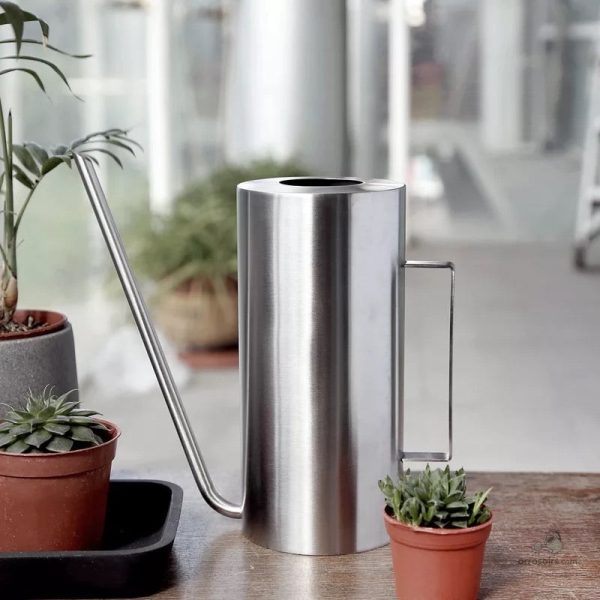 Accessoire de jardin en inox avec style