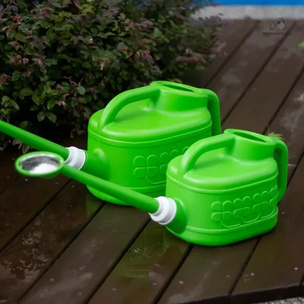 Design japonais d'arrosoir en métal pour le jardin