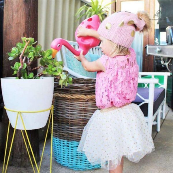 Accessoire jardinage : arrosoir en forme de flamant rose