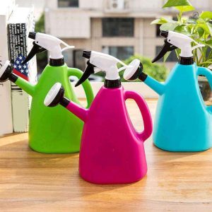 Arrosoir design compact idéal pour les petites plantes