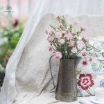 Broc émaillé, accessoire pratique pour le jardin