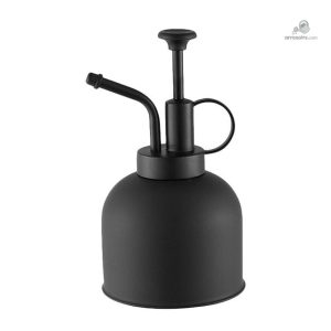 Vaporisateur noir pour humidifier les plantes