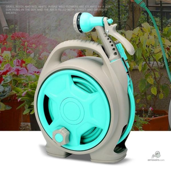 Tuyau d'arrosage : dévidoir pratique pour le jardin