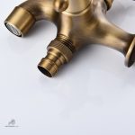 Équipement de jardin : robinet à deux voies pour flexibilité