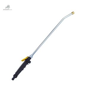 Lance d'arrosage haute pression pour un jardin bien entretenu