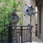 Accessoire de jardin : nichoir décoratif