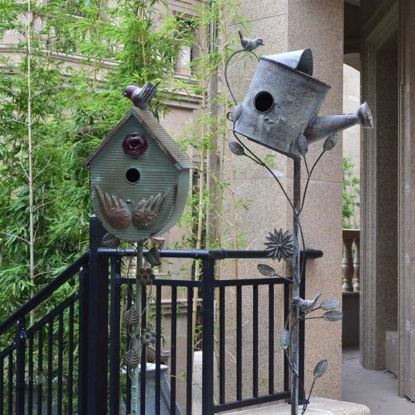 Accessoire de jardin : nichoir décoratif