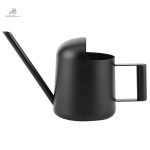 Arrosoir en métal pour arroser avec style