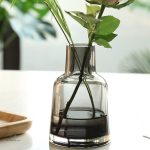 Vase soliflore en verre, parfait pour une fleur unique