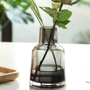 Vase soliflore en verre, parfait pour une fleur unique