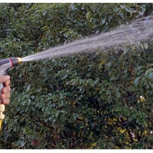 Arroseur de jardin avec plusieurs réglages pour un usage polyvalent