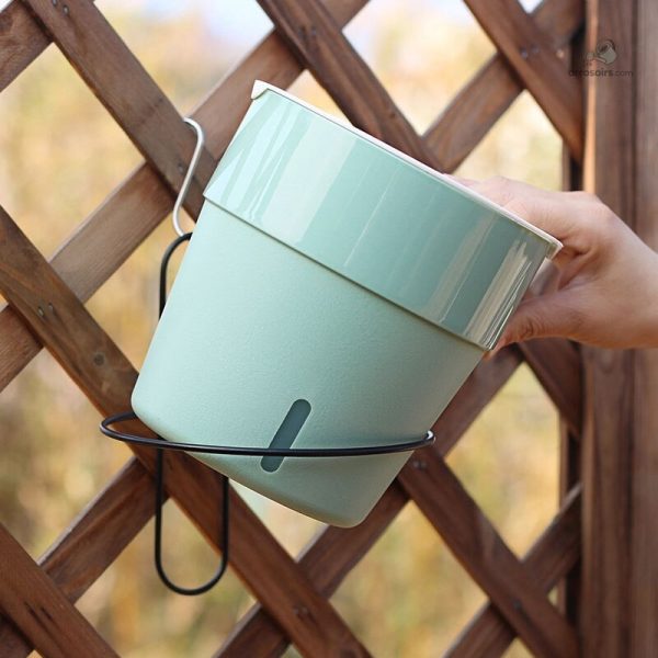 Pot connecté pour un arrosage optimisé des plantes