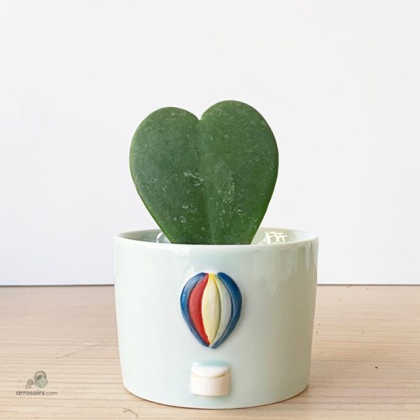 Pot décoratif en matériaux variés pour fleur