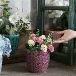 Pot de fleurs décoratif au look rétro classique
