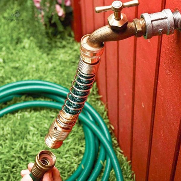 protege-tuyau-arrosage-1 Protège tuyau d'arrosage pour une protection optimale au jardin