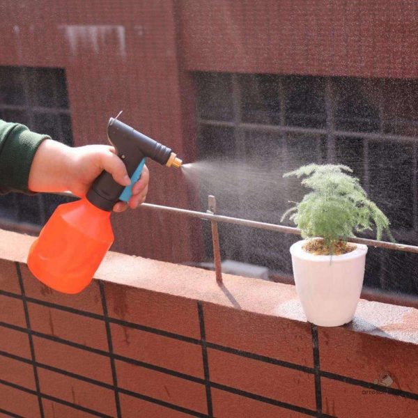 Pulvérisateur de jardin 680 ml, idéal pour les soins des végétaux