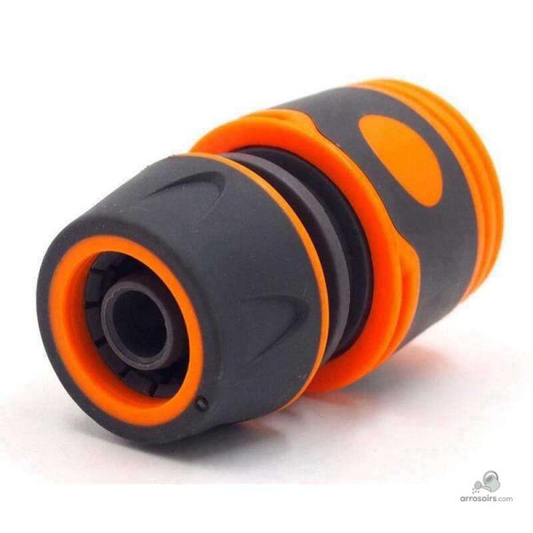 Accessoire de jardin pour relier les tuyaux d'arrosage