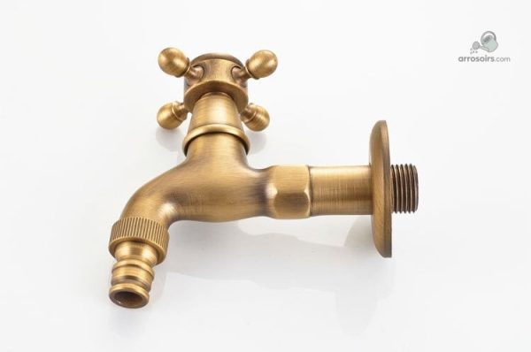 Robinet pour arrosage, finition vintage intemporelle