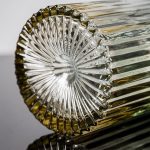 Vase soliflore en verre coloré pour une touche artistique