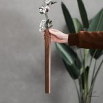 Vase soliflore en bois, parfait pour un petit bouquet