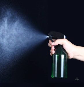 Vaporisateur pour soin des plantes en brume fine