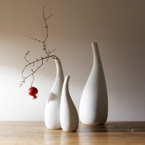Vase contemporain couleur blanche