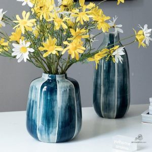 Contenant bleu pétrole pour décor contemporain