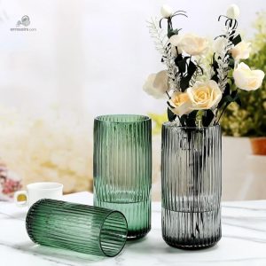 Vase en verre élégant pour décoration intérieure