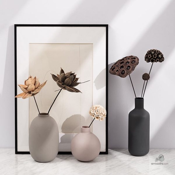 Vase contemporain en céramique élégante