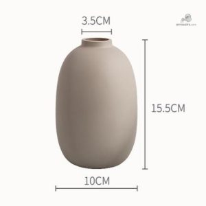 Vase design en céramique pour fleurs