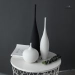 Vase design moderne en verre élégant