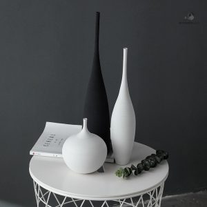Vase design moderne en verre élégant