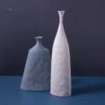 Vase contemporain Morandi en style italien
