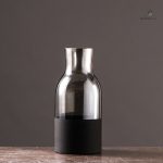 Vase design minimaliste en verre